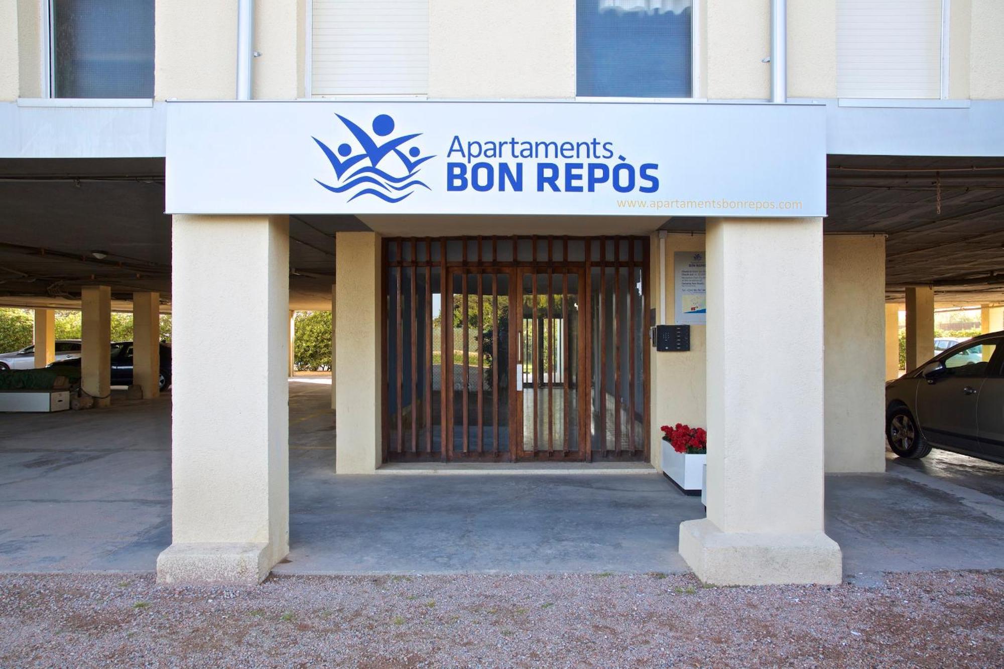 Apartamentos Bon Repos Santa Susanna Exteriér fotografie